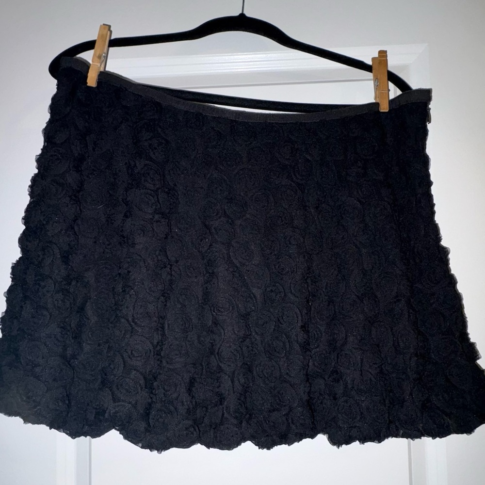 Tara Jarmon Black Floral Bubble Mini Skirt Size XL